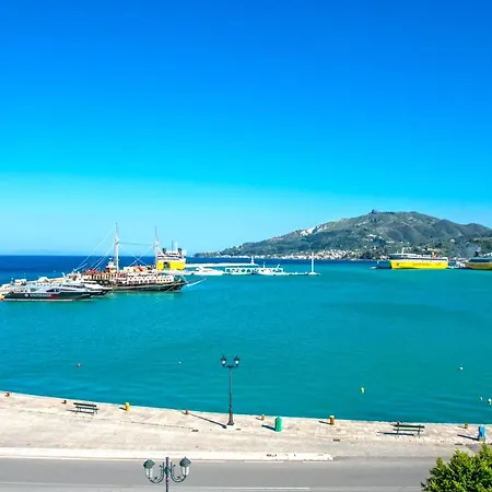 Apartment Harbour Stunning View