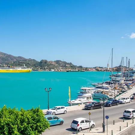 Apartment Harbour Stunning View